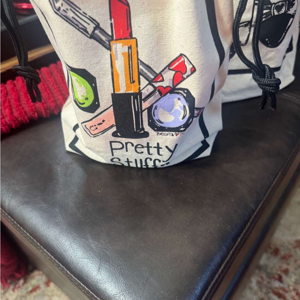 Brighton Heart and Shoe Print Drawstring Bags - Red, Black, White - Picture 6 of 6